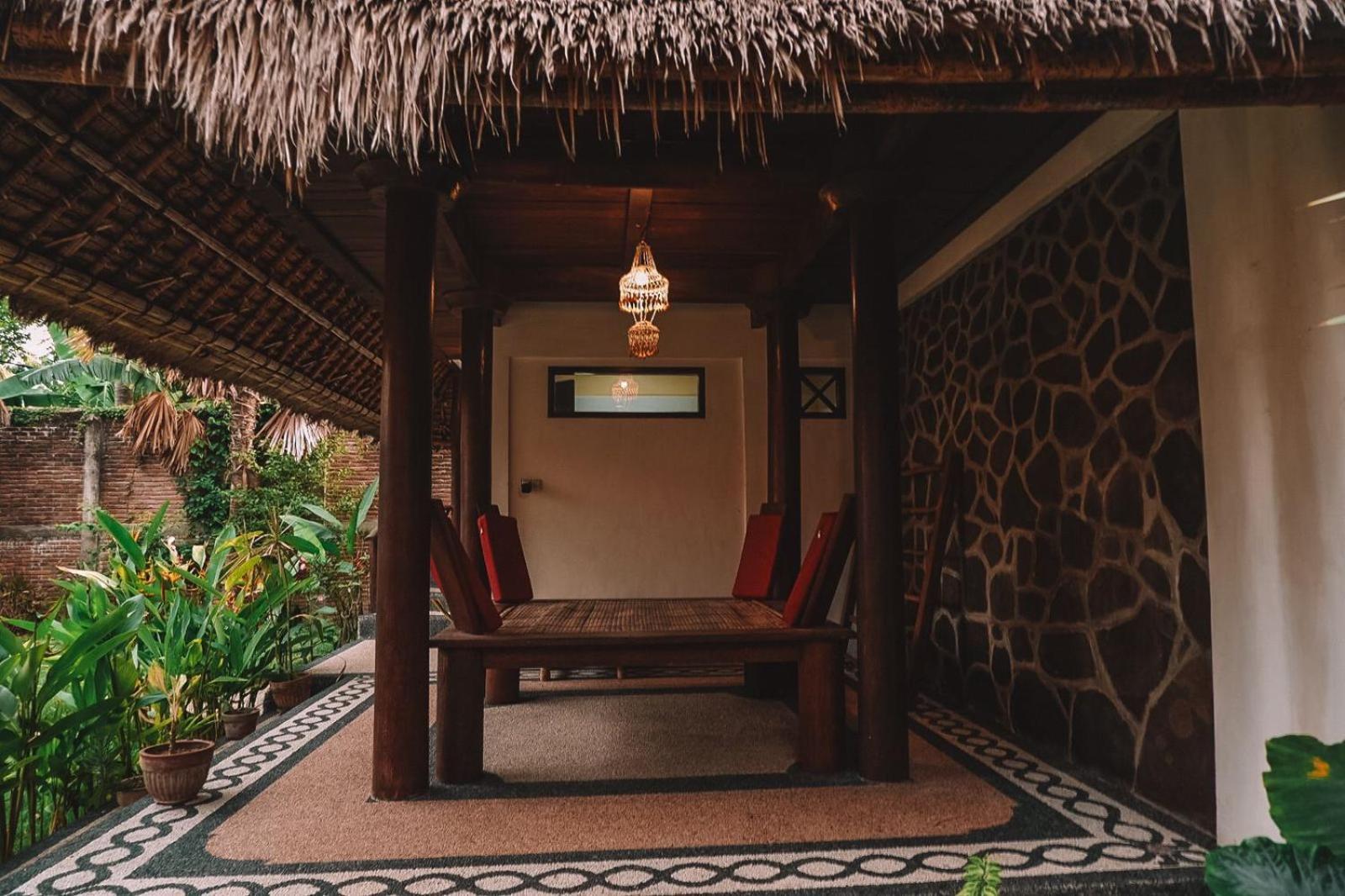 Sasak Experience Hotel Kuta  Kültér fotó